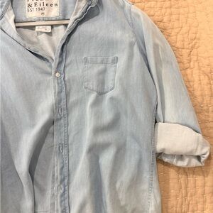 Frank & Eileen “Eileen” light Blue cotton button up Shirt